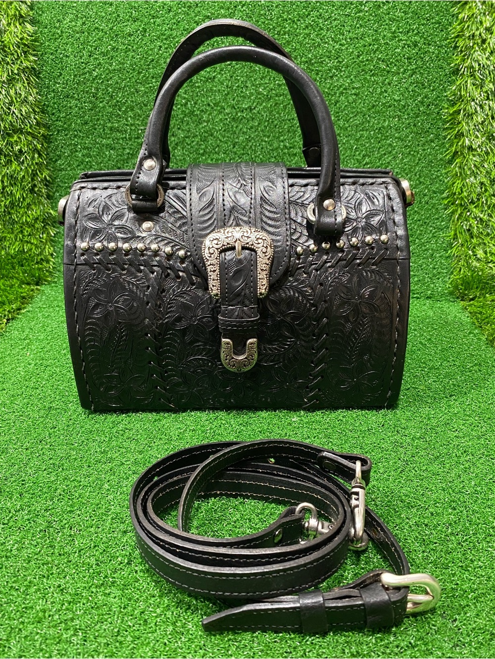 American West Small Doctors Satchel Shoulder Bag Black 7”x10”x5”
May 026)